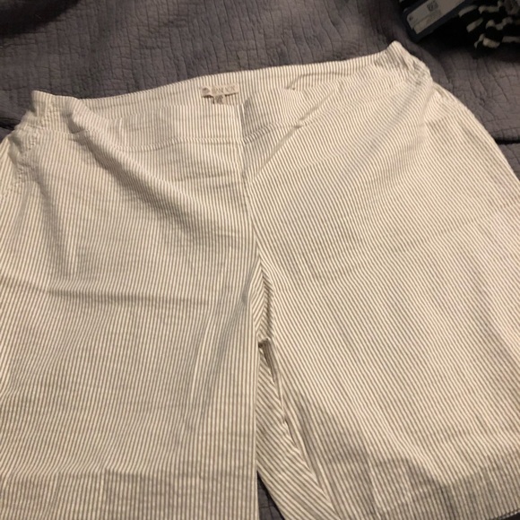 Sold sold sold sold sold sold - Picture 3 of 7